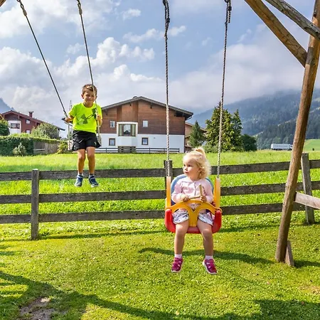 Fingerhof פלאכאו